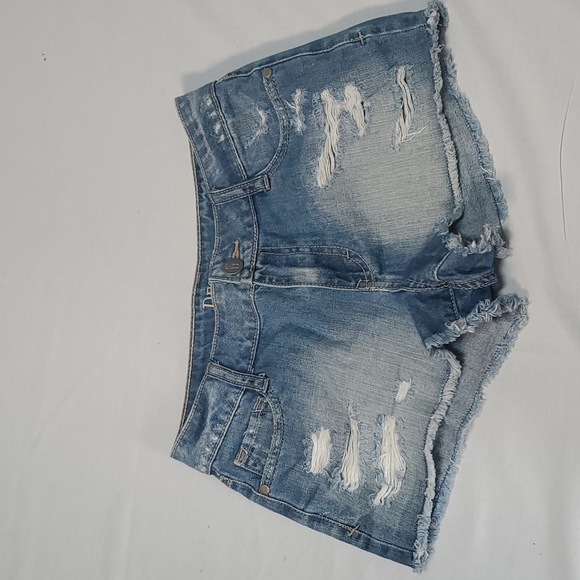 Decree Denim Shorts - Picture 1 of 8